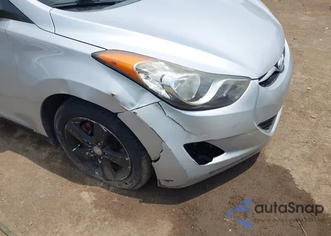 2012 Hyundai Elantra Gls z USA, uszkodzony, nr VIN 5NPDH4AE5CH144775